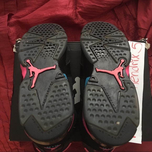 SZ 7 AIR JORDAN TUXEDO 11 & SZ 7 AIR JORDAN 6 - Picture 8 of 8